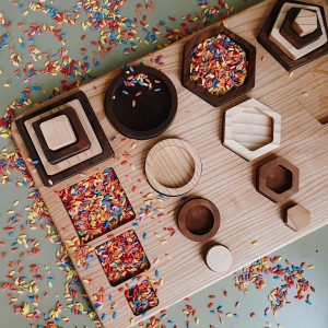 Ahşap Geometrik Şekiller Puzzle ve Aktarma Çalışmaları Seti