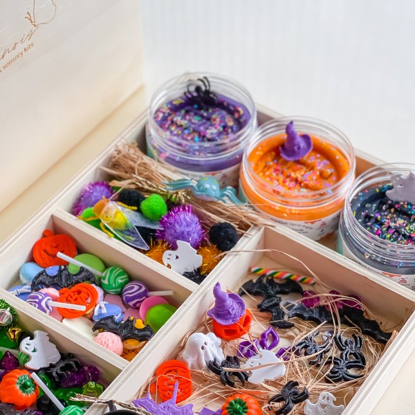 Halloween Play Dough Kit Wood