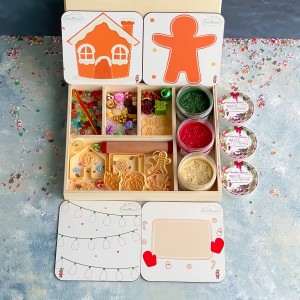 Gingerbread Christmas Oyun Hamuru İle Duyusal Oyun Kiti