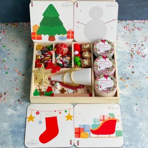 Yılbaşı Ağacını Süsle Oyun Hamuru İle Duyusal Oyun Kiti