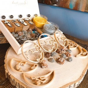 Phases of the Moon Play Dough Kit