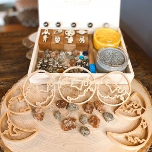 Phases of the Moon Play Dough Kit